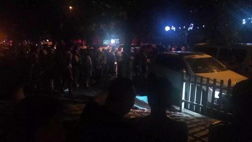 新华路最新爆料事件,揭秘事件背后惊人真相  第1张